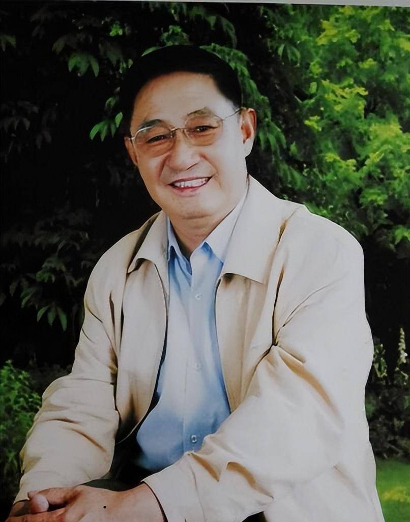 陈嘉煊 人虽赋闲精神不倒:怀念挚友"新闻大咖"陆嘉生之五_老陆