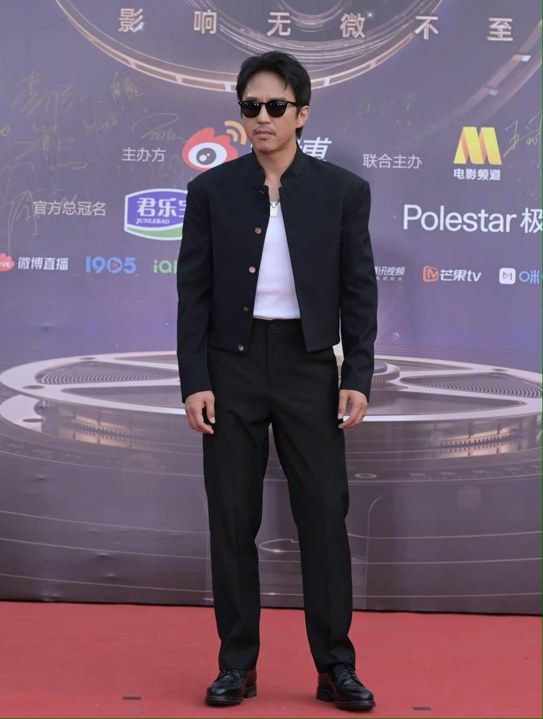 邓超电影之夜高调撒糖,分享婚姻幸福秘诀:找一个叫孙俪的女人_老婆