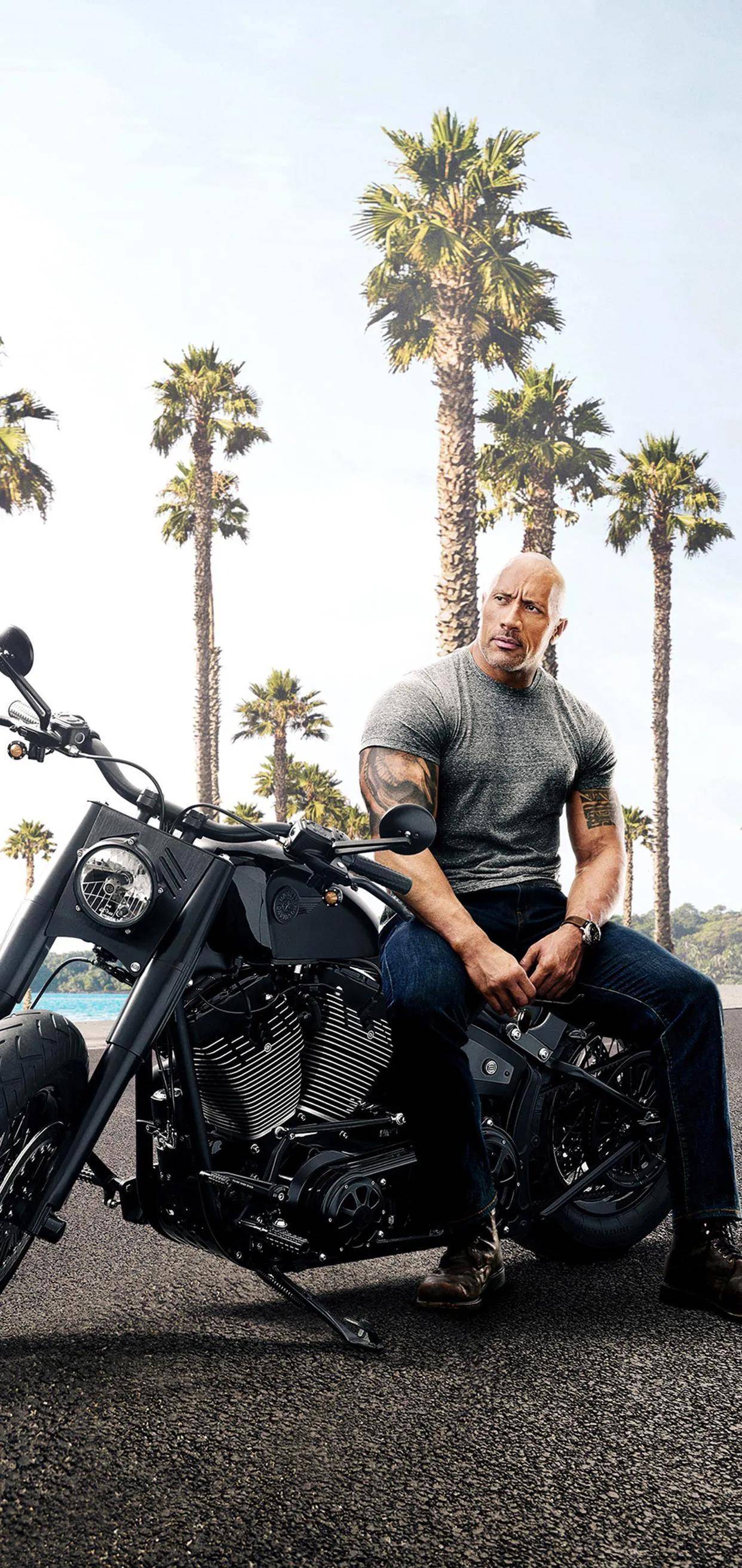 《速7》为例探究电影中豪车美女对观众的影响_约翰·威克_赛车_汽车