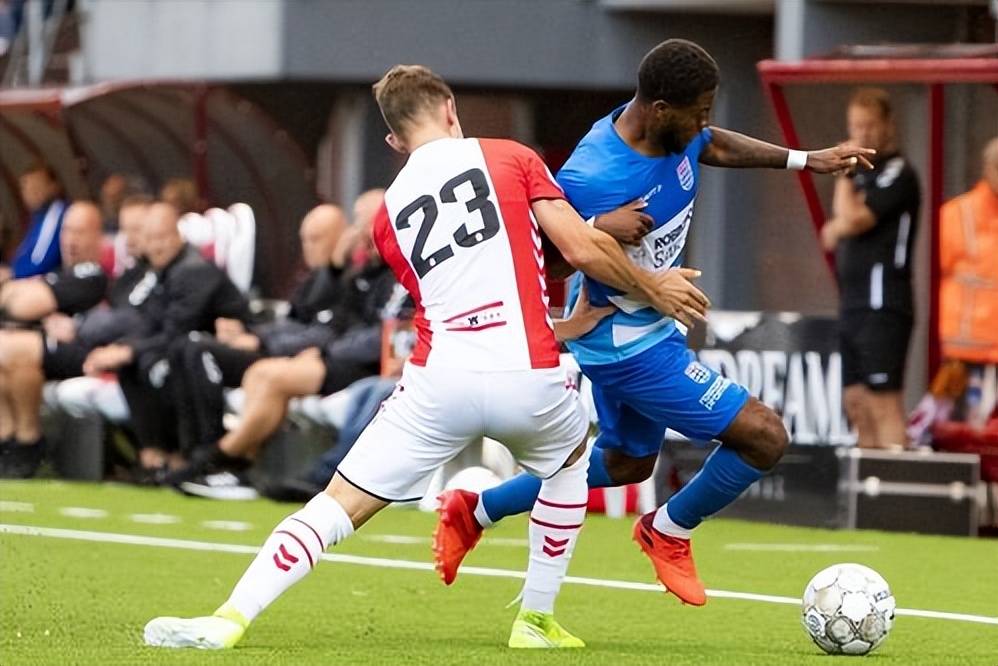 荷兰甲级联赛:特温特vs鹿特丹斯巴达 欧协联最后一场比赛_阿尔梅勒