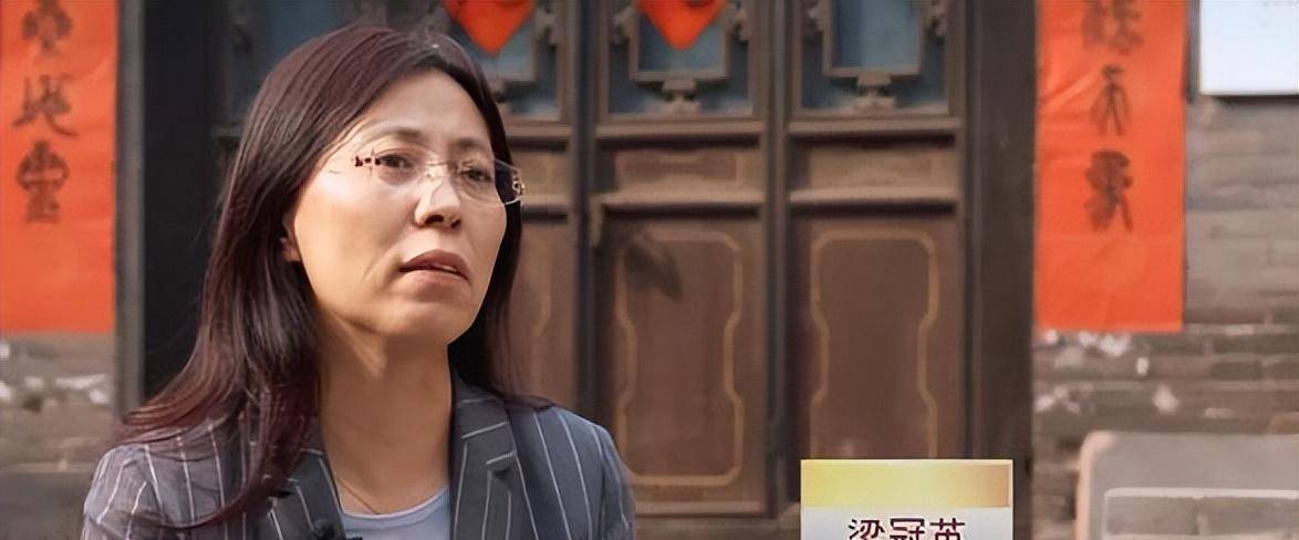 农家媳妇梁冠英:为爱放弃学业,28岁扛起整个家,带领全村人致富_郭晓冬