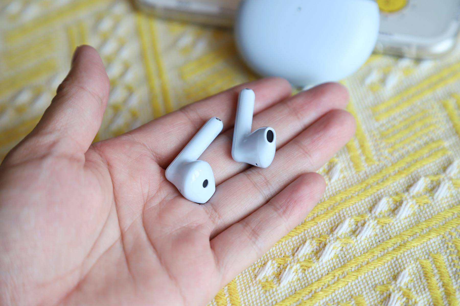 舒适轻盈适合女生,oppo enco air2真无线半入耳式蓝牙耳机开箱_单元