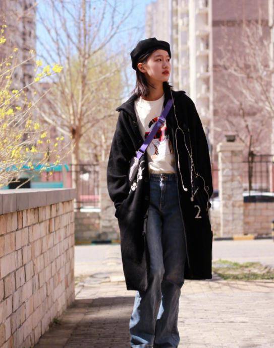 以纪姿含的名气,如果想要继续拍戏的话,资源也是非常充足的,只是如今