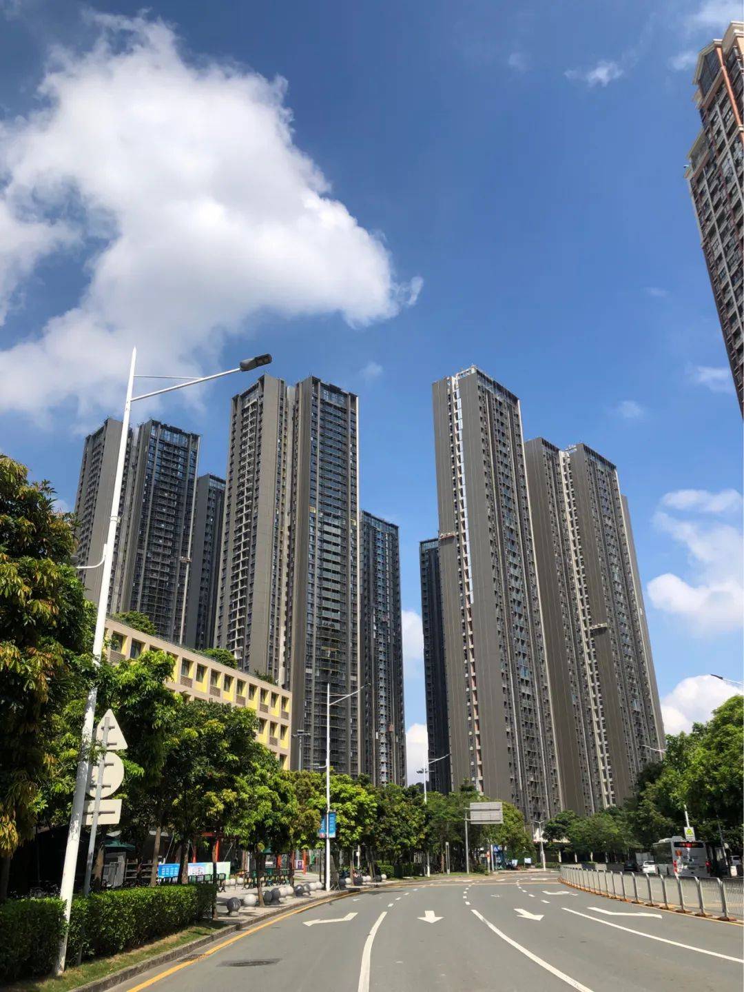 1313桑泰61丹华公馆有哪些优缺点?_西丽_生态_创新