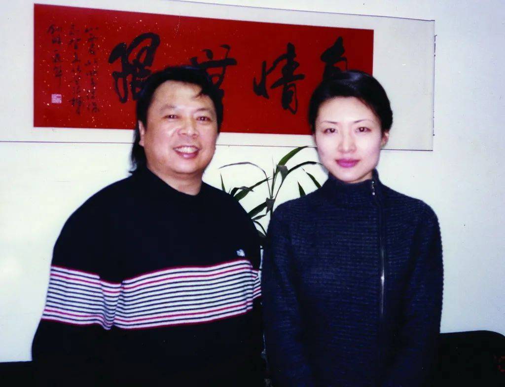 姚宏的第二任妻子是谁图片