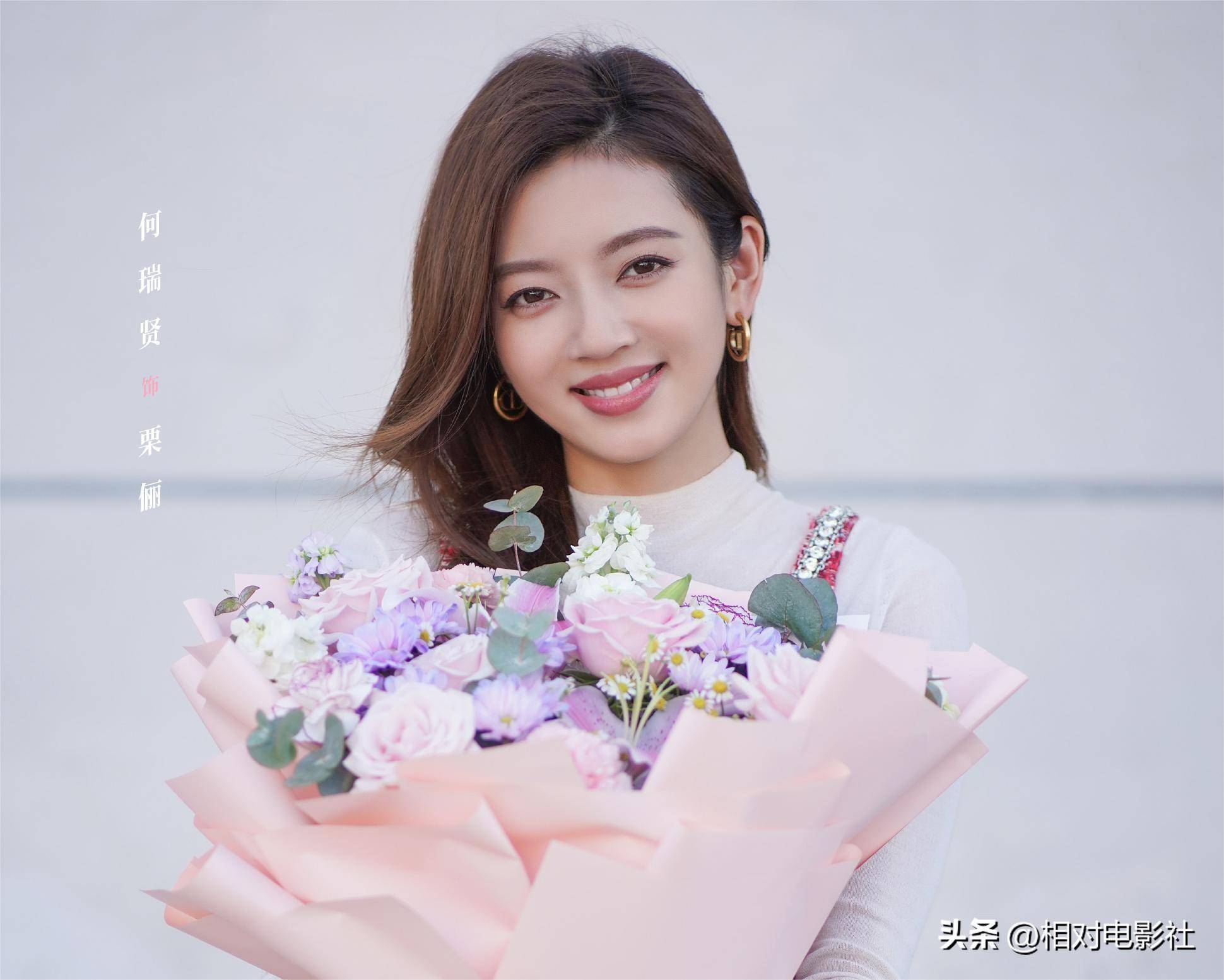 吉星(谭松韵饰)遇到强硬的投资人女主韩婷(许凯饰)后发生的一系列事件