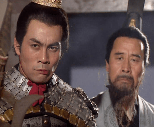 东汉末年，吕布坑了哪些诸侯？除了董卓还有谁？