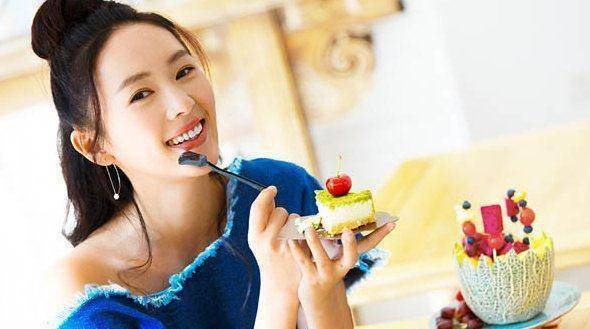 童瑶曾被逼潜规则,被张默殴打,如今嫁给了富豪,她的人生有多传奇?