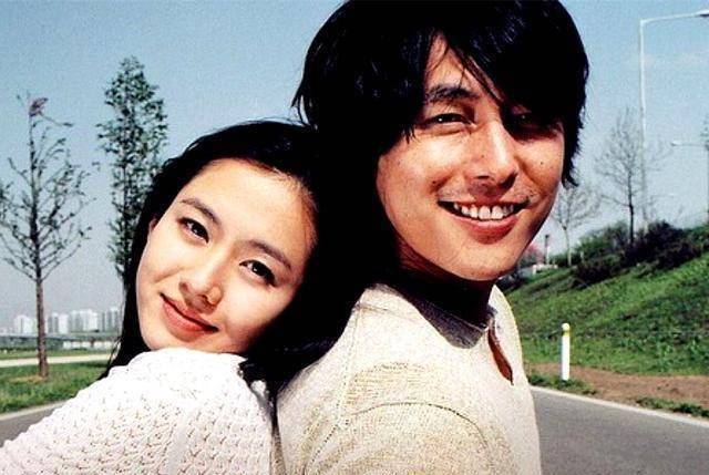 孙艺珍这两部电影,一部讲的是爱而不得,另一部讲的是爱的真谛_郑雨盛