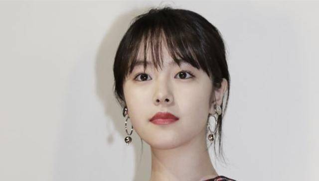 唐田英里佳不甘心隐退借姐姐口诉苦:和我睡的那男人都复出了!