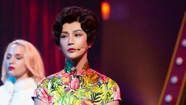 孙坚虎虎再穿旗袍,女装大佬重聚首,《大咖秀》终于有那味了_节目_观众