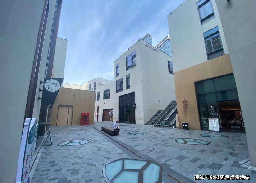 网红打卡好来处~商业小镇位于集中商业的楼顶【深业上城】集中商业