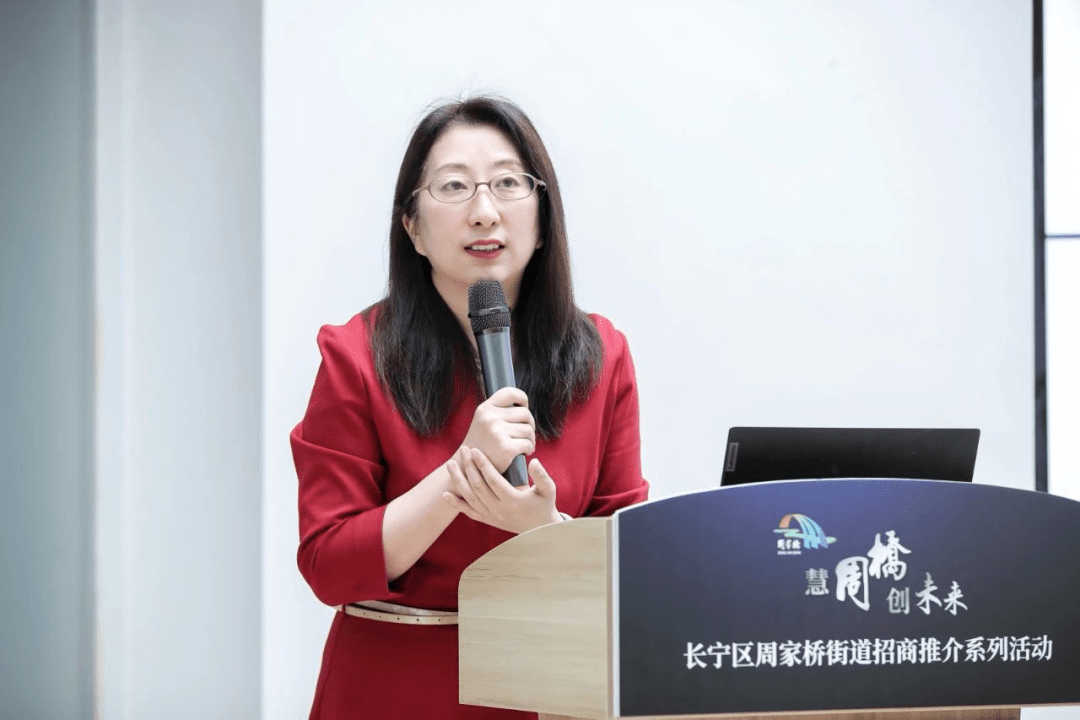 上海财经大学崔丽丽教授在《aigc的行业应用前景与思考》中就aigc的