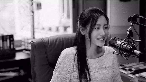 喜剧/爱情主演:邓超/白百何/杨洋/张天爱/岳云鹏/杜鹃/柳岩/廖学秋