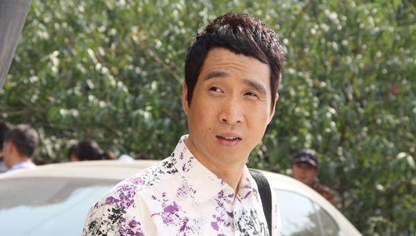 作品媲美赵本山《乡爱》,今老搭档投靠潘长江_杨议_相声_韩兆