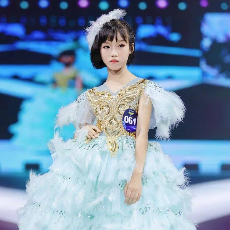 【少儿组冠军-刘梓莹】第四届《超级童模》广东总决赛_星酷_深圳市