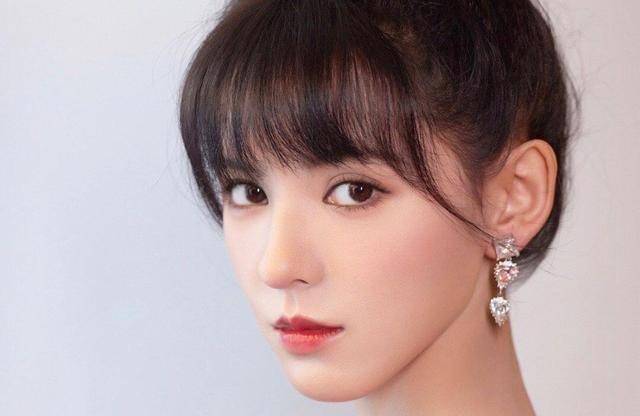王思聪最美"前女友"居然是她?_张予曦_脸型_感觉