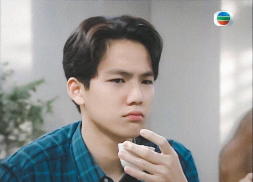 tvb曝钟汉良19岁青涩照,网友:奶香味好浓_剧集_成绩_视频