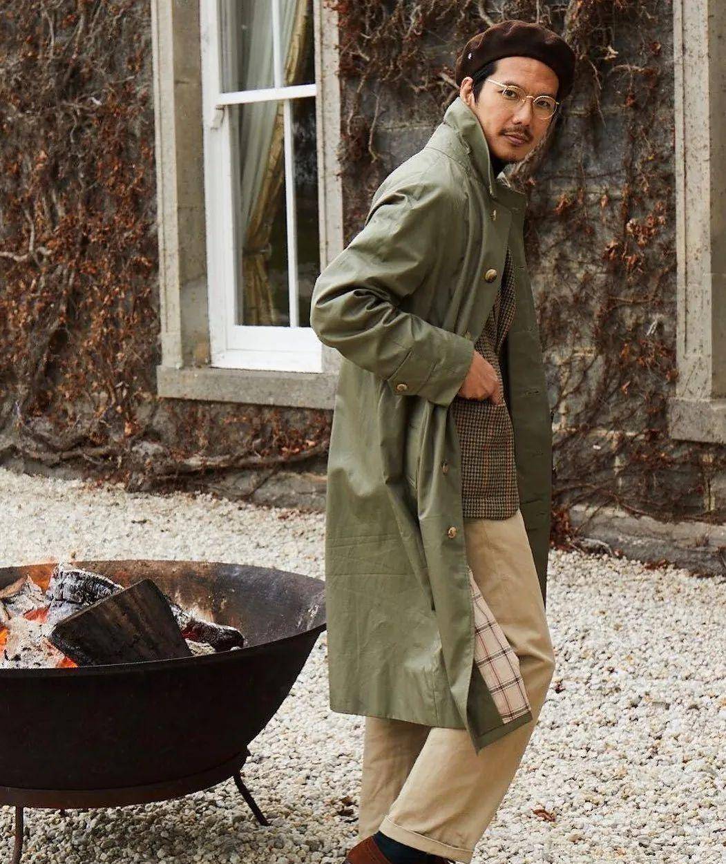 这是我见过最时髦的日本男人:混搭西装,层层叠叠的大衣,45岁不胖_时尚