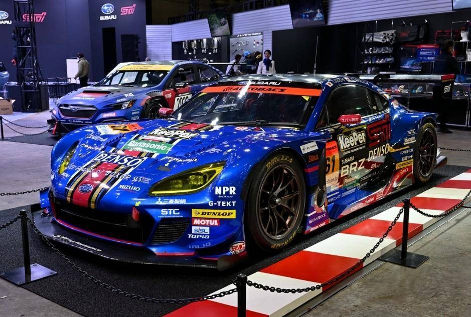 今天要说的就是一款赛车上的新车,它就是brz gt300 2022,斯巴鲁品牌旗