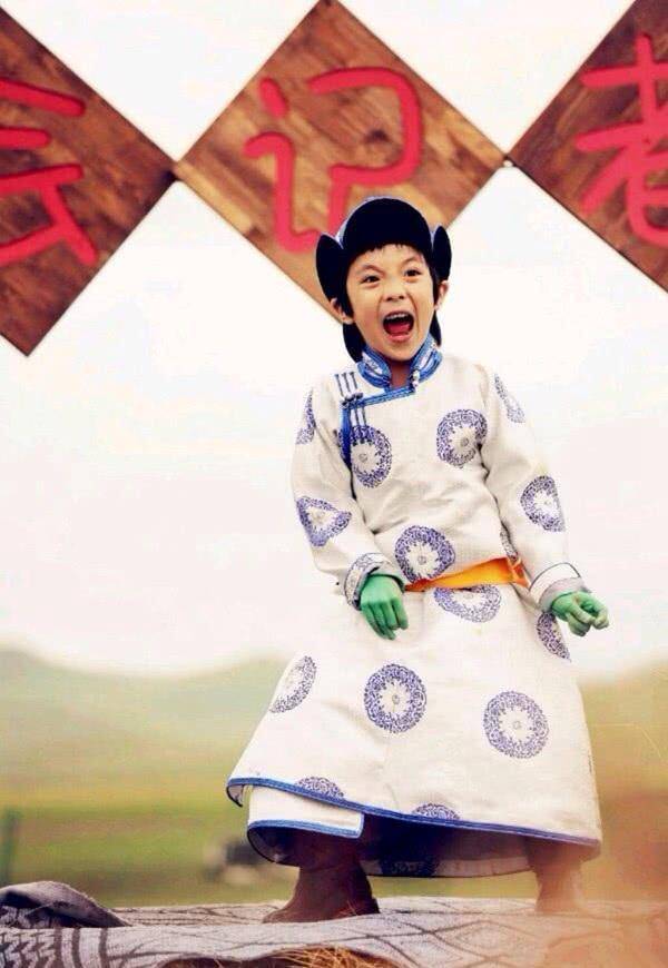 吴镇宇儿子费曼给胡歌p图,撞脸"亚洲王子"李光洙,比原图好看_网友