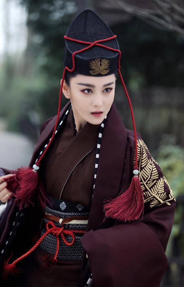 56位男装佳人!飒美不输儿郎,自有一番别样的风采_女子_赵丽颖_其他