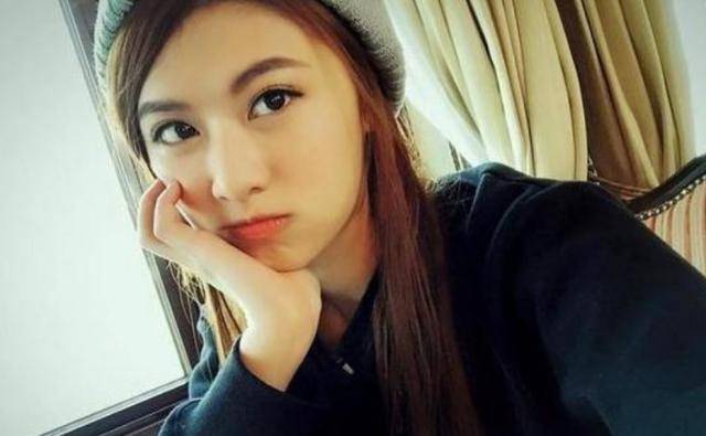 杨丞琳初恋男友黄鸿升公布恋情时间点,一直不承认是怕被贴标签_对象