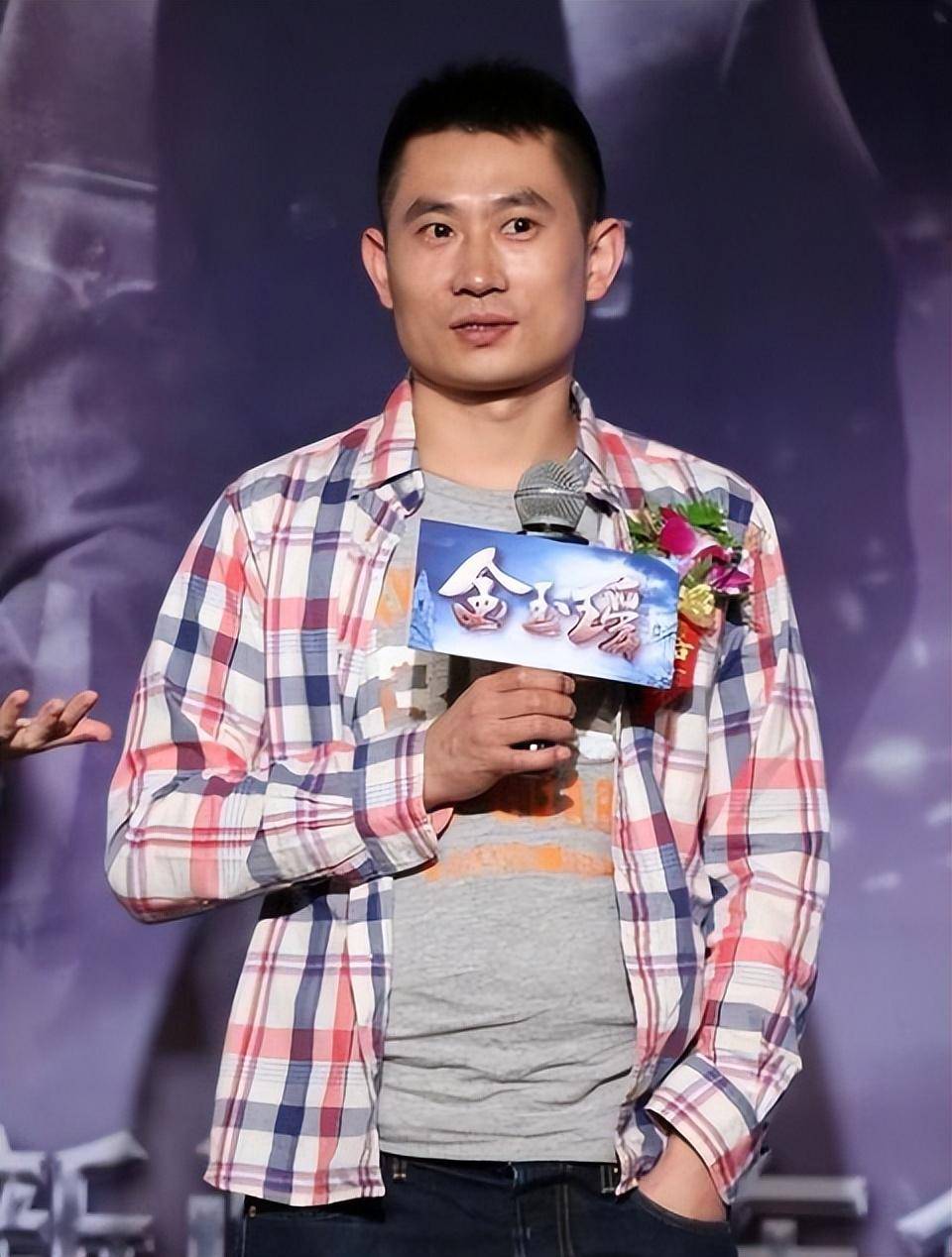 河南穷小伙娶港姐后飞黄腾达,老婆倒贴三套房,还是个"旺夫命"_朱少杰_