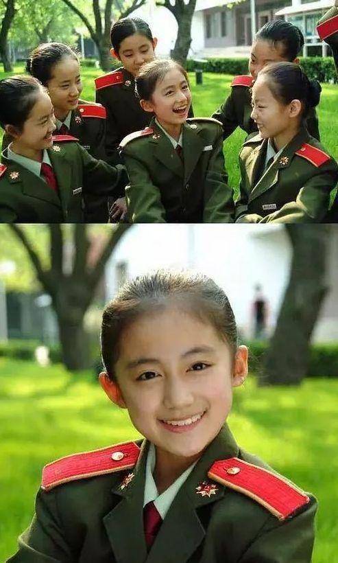 大家都说李诞黑尾酱是现实版的大雄和静香呢,祝福有情人终成眷属啦!