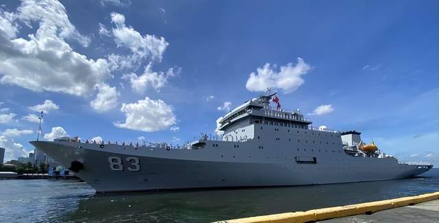 此次访问 , 是戚继光舰入列后首次到访菲律宾 , 也是中国海