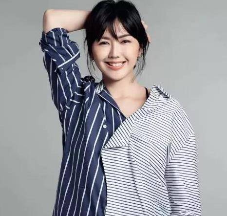 她才是真正的"男神收割机",肖战喜欢她7年,王源是她头号粉丝_孙燕姿