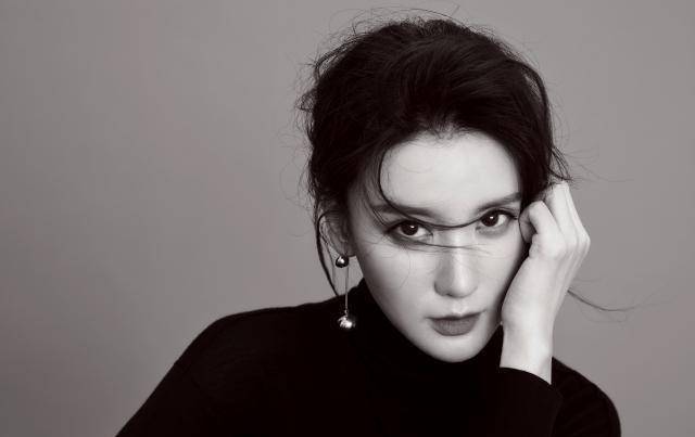 张萌再现迷惑行为!