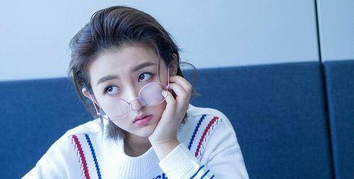 张子枫天才鬼马少女有了自己的花花世界_生活_记忆_角色