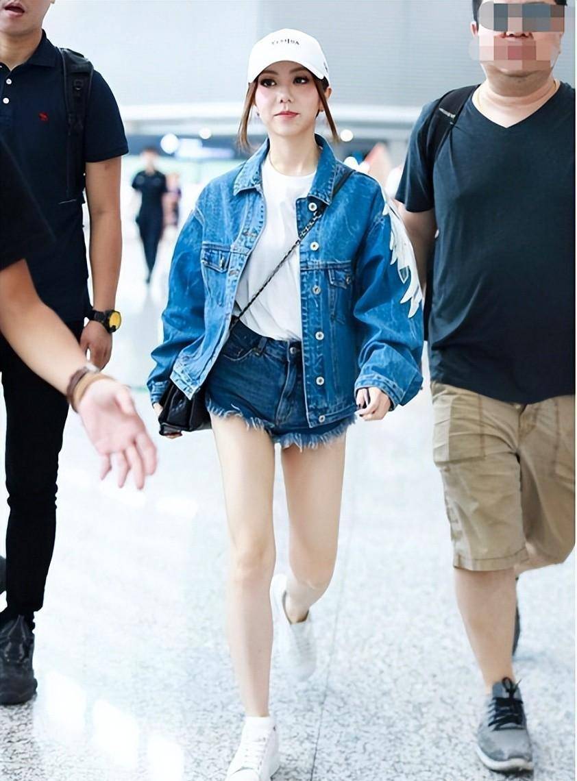 看脸绝美,身材却五五分,大象腿,排骨身材,这7位女星太可惜_邓紫棋