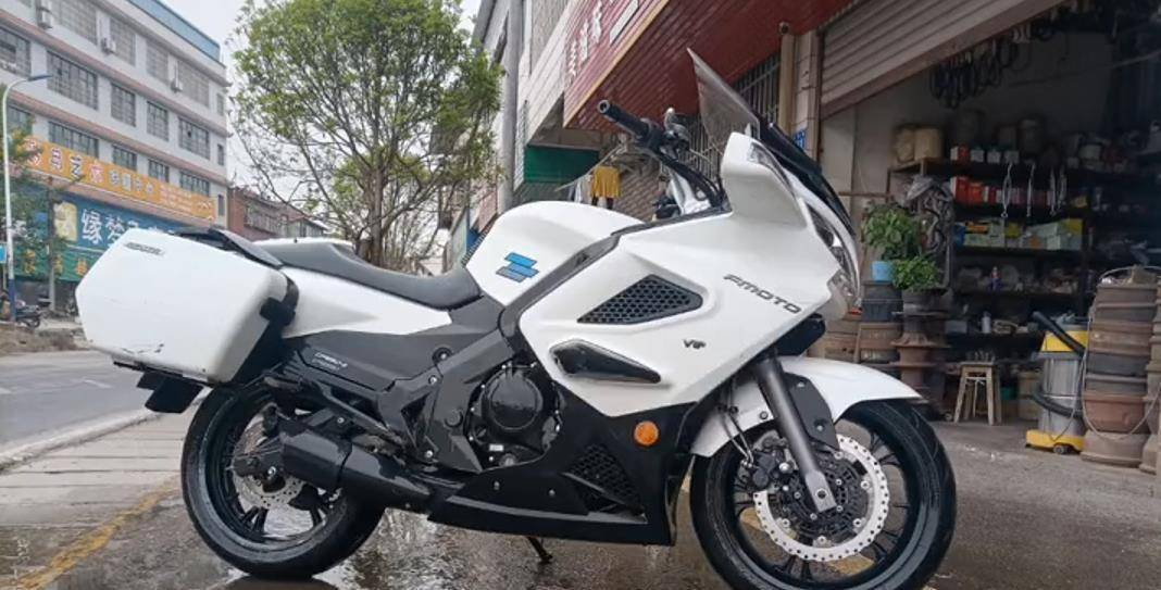 春风国宾摩托车多年故障一朝解决,车主惊喜,这工具真好用!