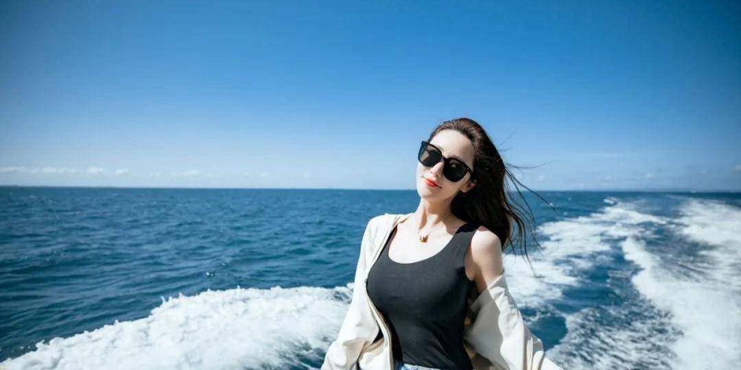 专访无忧主播unee彤彤:没有浪费的人生经历,一切是最好的安排_直播间