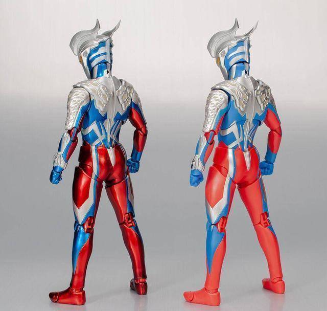 赛罗奥特曼十周年纪念版shf手办官方对比图油腻十足的赛兔子_版本