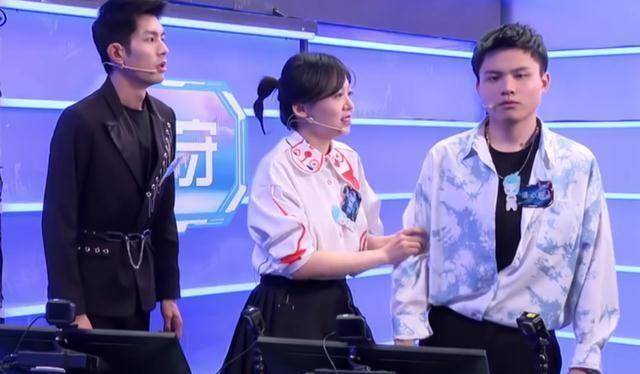 最强大脑"精神输出机"王博洋,靠着"锦鲤"气质差点杀进决赛_夏笑天