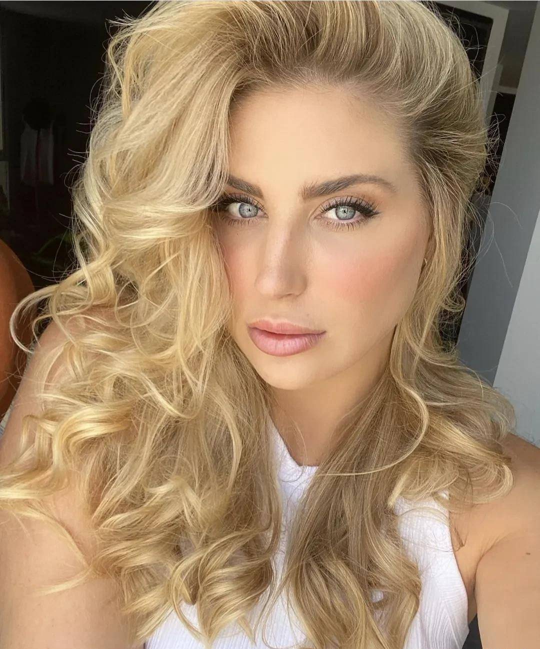 令人忘不了的时尚大妞,西班牙模特:susana bianca_生活_成功_什么