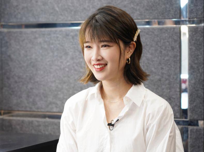 《那山那海》女主来头不小,亲妈是古装美人,继父是优秀演员_奚望_观众