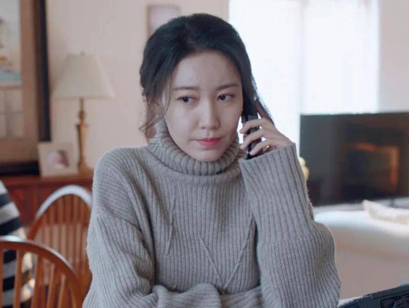 演员高露长得漂亮戏也好,当红时嫁普通男子,儿女双全真幸福_演艺_成为