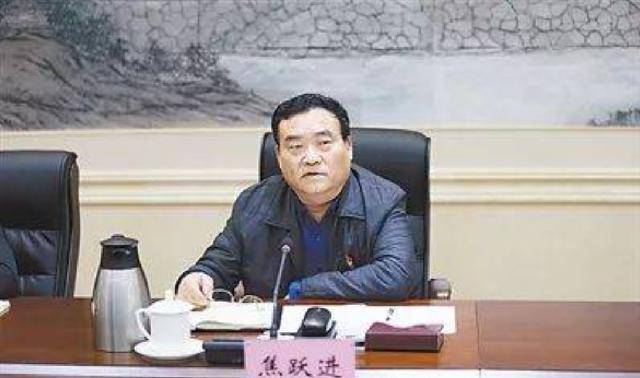 焦裕禄二儿子,兰考县委书记,一天搬2000块砖,颇有父亲风范_焦跃进