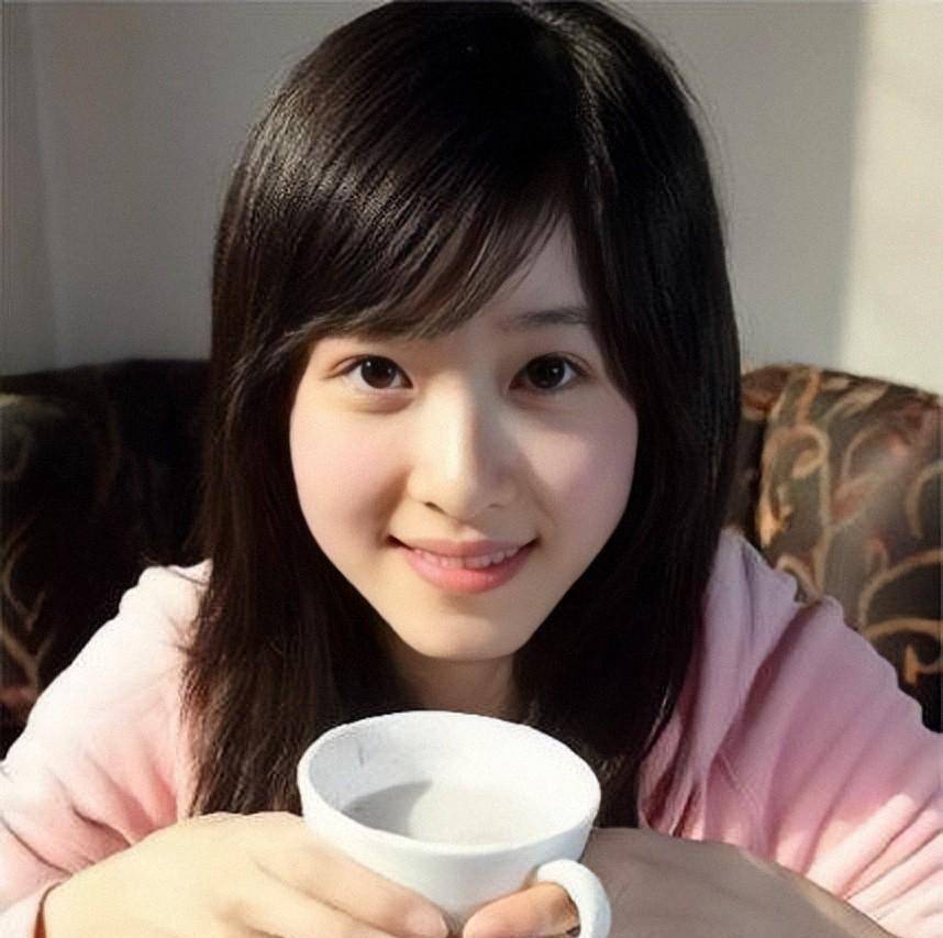 百亿名媛为章泽天庆生,章子怡刘嘉玲气质被碾压_刘强东_照片_奶茶