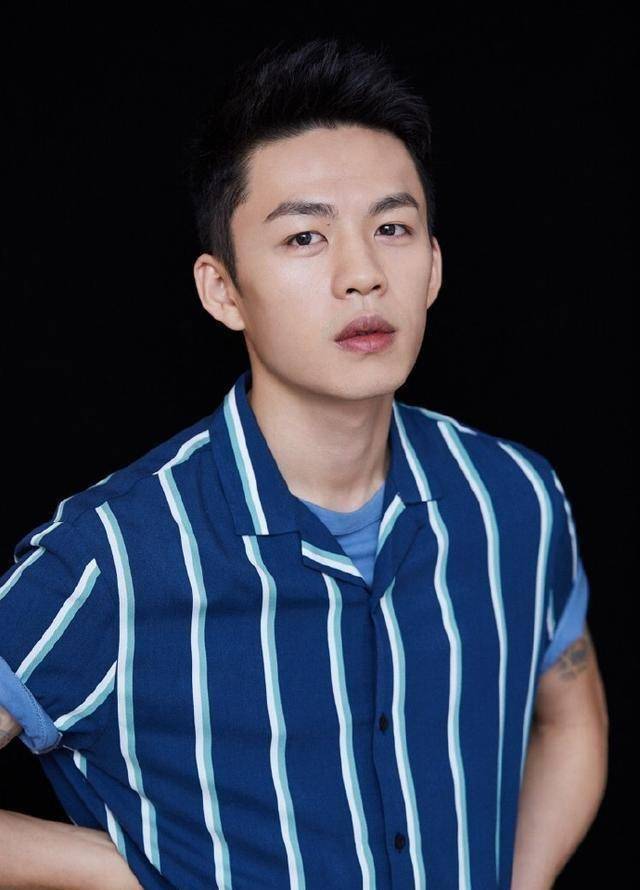 最后,肯定不止我一个人觉得李鸿其和张若昀长得像吧!