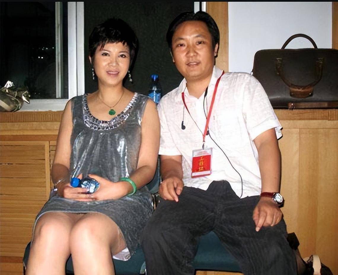 歌手杭天琪:二婚嫁小13岁老公,47岁生二胎,如今万劫