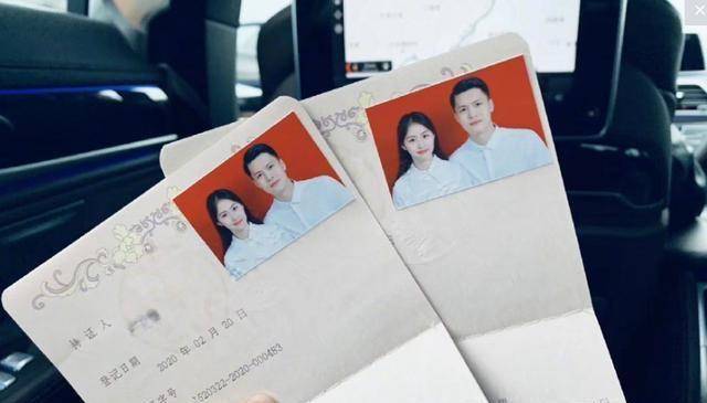 上月才刚公开恋情,妻子97年生_梦想_电影_欧豪和