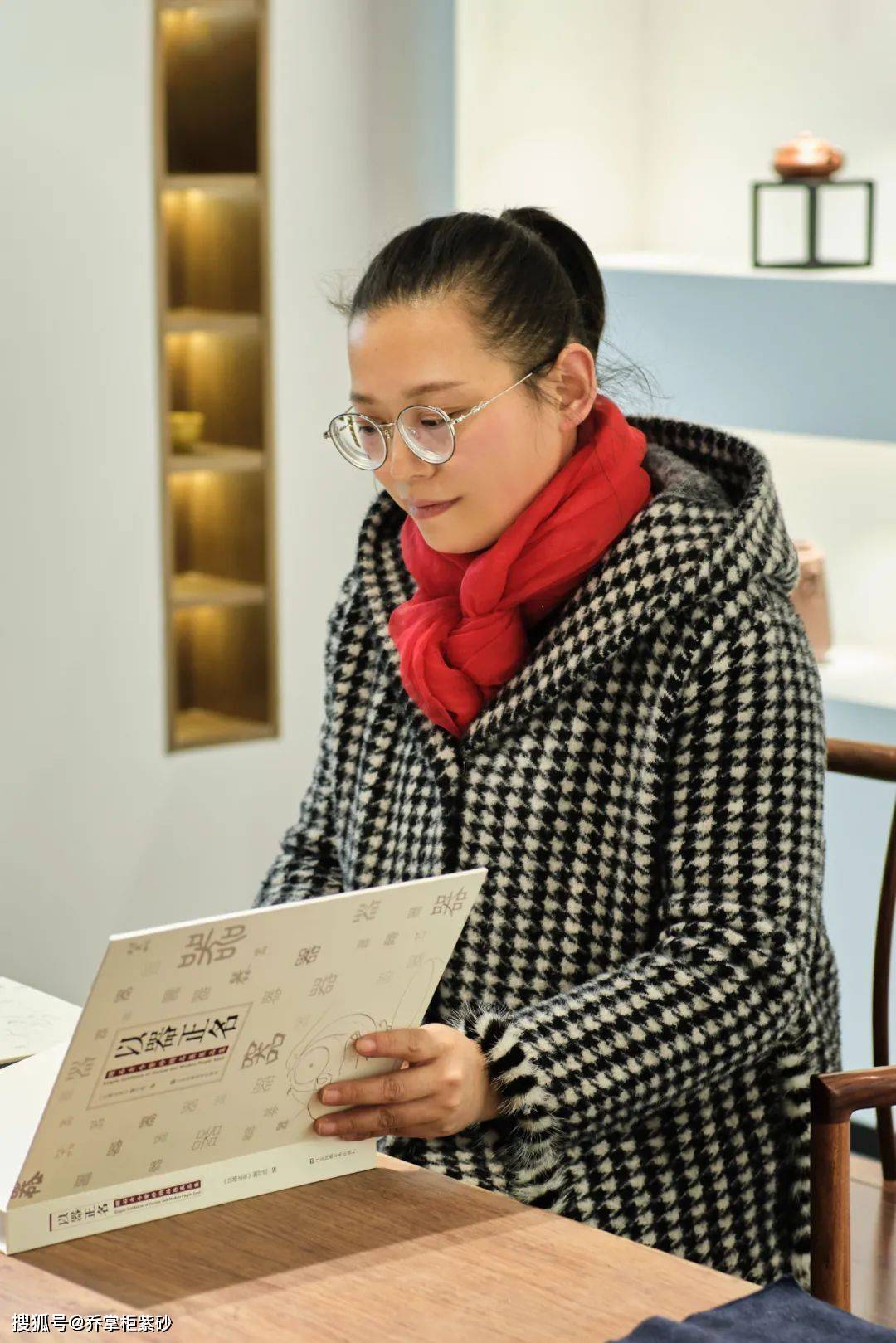 乔掌柜紫砂宜兴:助工 吴敏,"宝藏老师",精致全手工紫砂壶_作品_市场