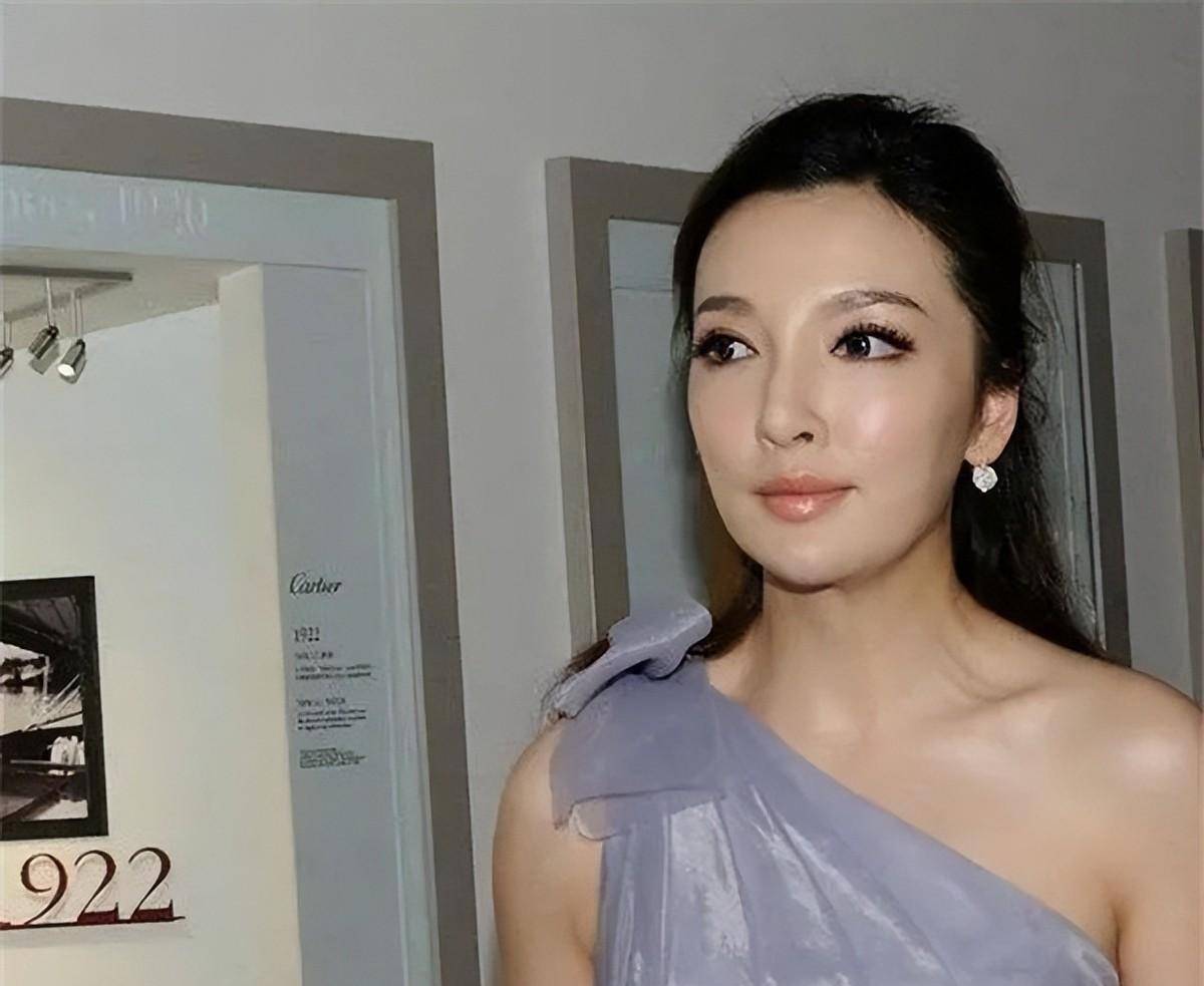 王励勤前女友刘彦池近况:彦池奢侈生活_活动_池也_关系