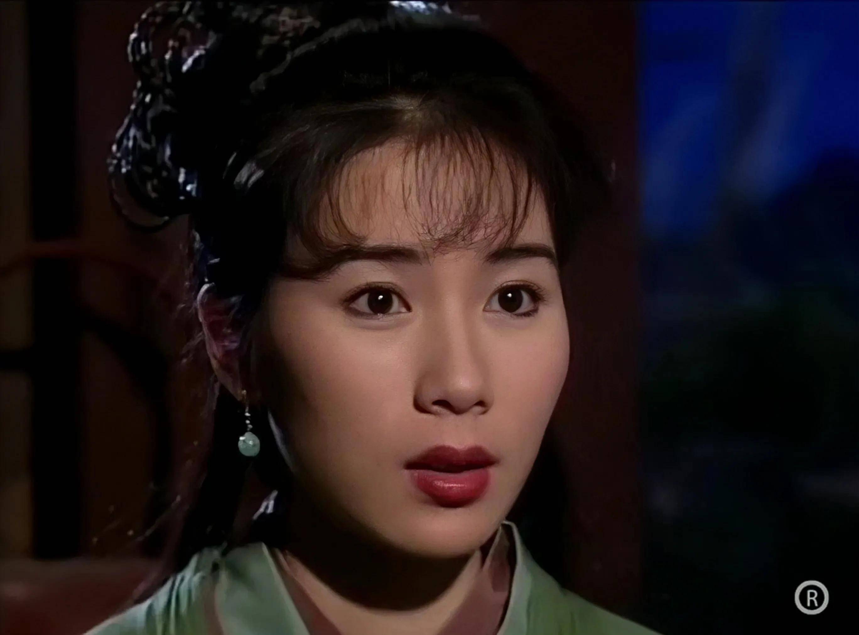 第二年,李绮红就在古天乐版本的《神雕侠侣》中,出演郭襄这个角色.