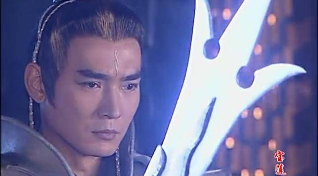 但是这里要说的不是二郎神杨戬,而是小说《水浒传》中三尖两刃刀的